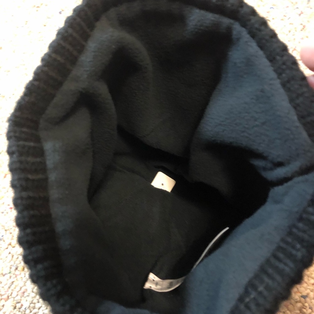๐ HP ๐ ๐ Columbia Permafrost Plush Beanie - Picture 6 of 9